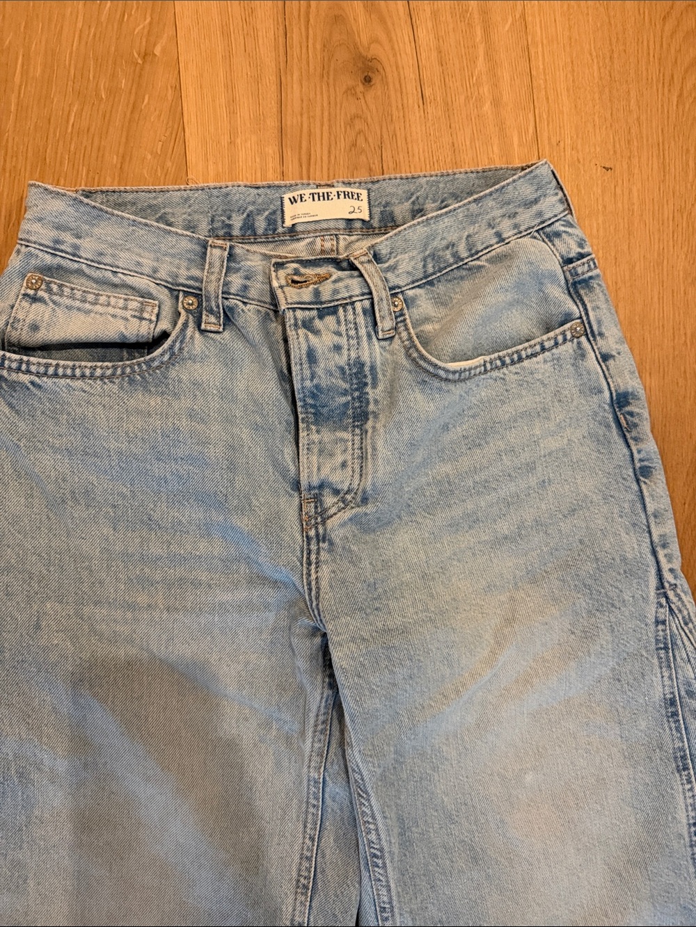 We The Free Ripple Wide Leg Bermuda Jorts - Picture 2 of 3